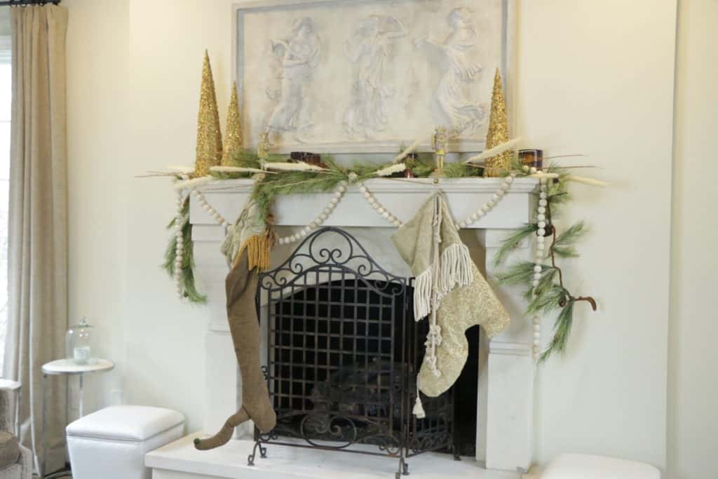 DYI Holiday Mantle